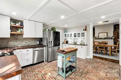 226 Liberty Street E, York, SC 29745 - Photo 7