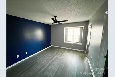 9427 S Vicksburg Court, Charlotte, NC 28210 - Photo 11