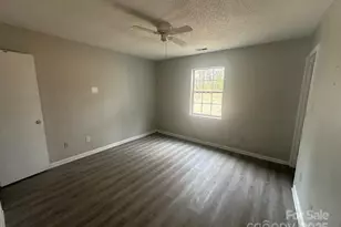 2000 Teddington Dr, Charlotte, NC 28214 - Photo 11