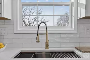 656 Wagner St, Troutman, NC 28166 - Photo 15