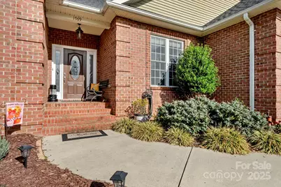 1769 31st Avenue Lane NE, Hickory, NC 28601 - Photo 3