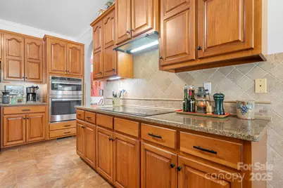1769 31st Avenue Lane NE, Hickory, NC 28601 - Photo 13