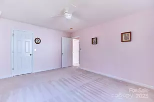 2625 Stratford Lake Rd, Winston Salem, NC 27103 - Photo 21