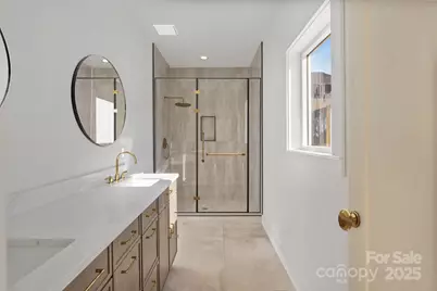 5733 Selkirk Drive, Hickory, NC 28601 - Photo 5