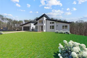 5733 Selkirk Dr, Hickory, NC 28601 - Photo 1