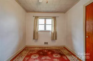 649 E Sanders Rd, Shelby, NC 28150 - Photo 25