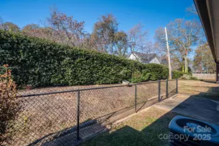 1212 E Franklin Blvd, Gastonia, NC 28054 - Photo 29