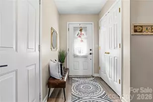 101 Rock Ridge Ln, Mount Holly, NC 28120 - Photo 3