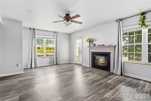 101 Rock Ridge Ln, Mount Holly, NC 28120 - Photo 7