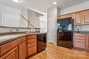 8130 Bridgegate Dr, Huntersville, NC 28078 - Photo 11