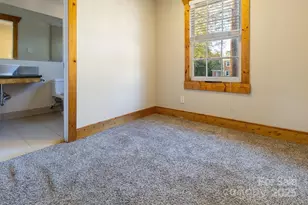 638 Chipley Ave, Charlotte, NC 28205 - Photo 15