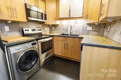 638 Chipley Avenue, Charlotte, NC 28205 - Photo 13