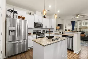 2617 Winter Thistle Wy, Fort Mill, SC 29707 - Photo 3