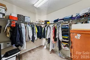 105 3rd Ave NW, Hildebran, NC 28637 - Photo 21