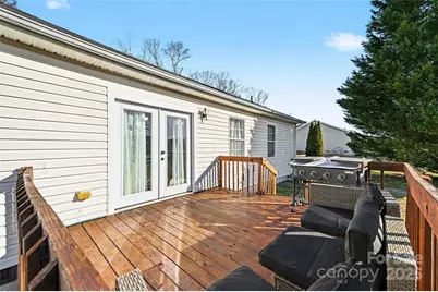 105 3rd Avenue NW, Hildebran, NC 28637 - Photo 25