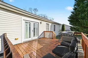 105 3rd Ave NW, Hildebran, NC 28637 - Photo 25