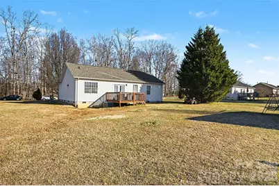 105 3rd Avenue NW, Hildebran, NC 28637 - Photo 23
