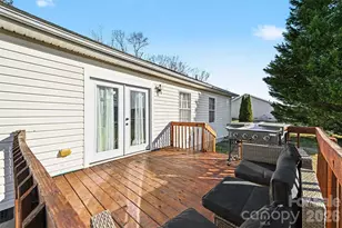 105 3rd Ave NW, Hildebran, NC 28637 - Photo 25