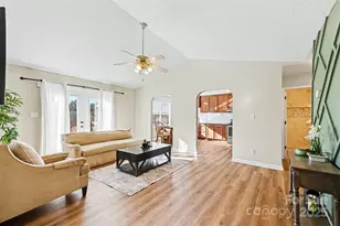 105 3rd Ave NW, Hildebran, NC 28637 - Photo 5