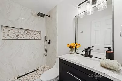 105 3rd Avenue NW, Hildebran, NC 28637 - Photo 13