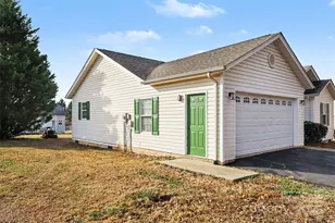 105 3rd Ave NW, Hildebran, NC 28637 - Photo 3