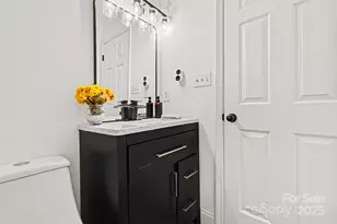 105 3rd Ave NW, Hildebran, NC 28637 - Photo 15