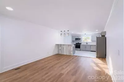 1033 Tracy Drive, Charlotte, NC 28217 - Photo 5