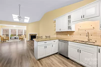 1002 Kenilworth Court NW, Concord, NC 28027 - Photo 5