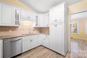 1002 Kenilworth Ct NW, Concord, NC 28027 - Photo 11