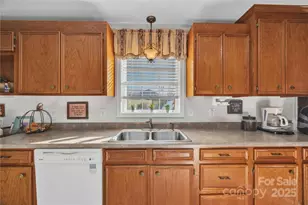 57 Riverview Rd, Taylorsville, NC 28681 - Photo 13