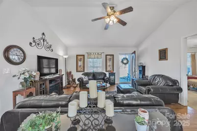 57 Riverview Road, Taylorsville, NC 28681 - Photo 9