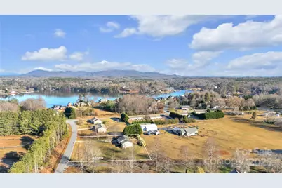 57 Riverview Road, Taylorsville, NC 28681 - Photo 3