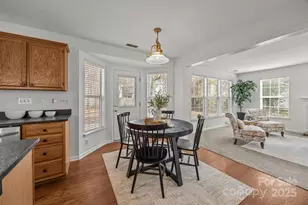 8802 Tarpan Ct, Charlotte, NC 28216 - Photo 17