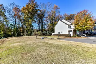 2568 Royal York Ave, Charlotte, NC 28210 - Photo 35