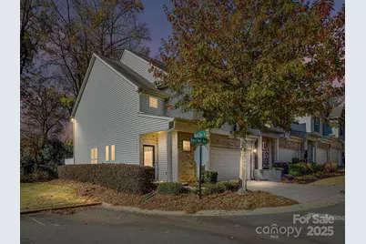 2568 Royal York Avenue, Charlotte, NC 28210 - Photo 41