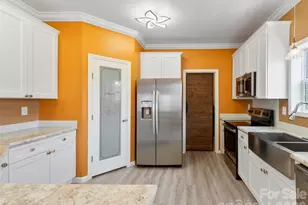 83 Moss Hl Dr, Hendersonville, NC 28792 - Photo 7