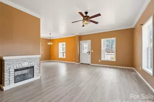 83 Moss Hl Dr, Hendersonville, NC 28792 - Photo 15