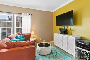 83 Moss Hl Dr, Hendersonville, NC 28792 - Photo 9