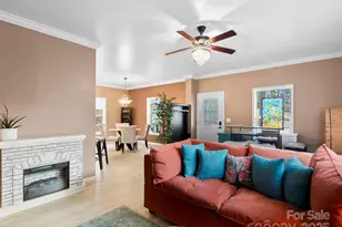 83 Moss Hl Dr, Hendersonville, NC 28792 - Photo 5