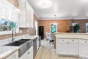 83 Moss Hl Dr, Hendersonville, NC 28792 - Photo 13