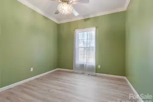 83 Moss Hl Dr, Hendersonville, NC 28792 - Photo 21