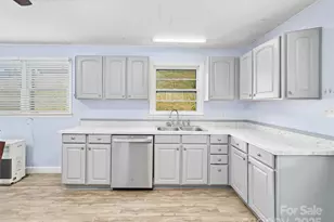 287 Newdale Church Rd, Burnsville, NC 28714 - Photo 7