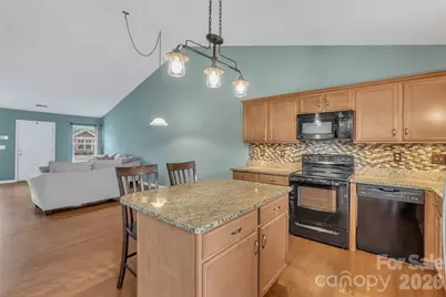 108 Lassiter Court, Mount Holly, NC 28120 - Photo 7