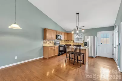 108 Lassiter Court, Mount Holly, NC 28120 - Photo 5