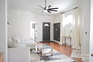 6305 Morningview Ct, Charlotte, NC 28269 - Photo 5