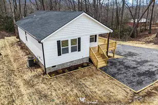 14 Knox Rd, Black Mountain, NC 28711 - Photo 3