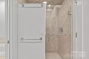 420 Queens Rd, Charlotte, NC 28207 - Photo 45