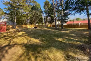 506 Queens Gate Dr, Kannapolis, NC 28083 - Photo 15