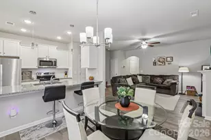 8041 Alderton Ln, Charlotte, NC 28215 - Photo 11