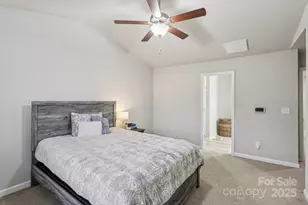 8041 Alderton Ln, Charlotte, NC 28215 - Photo 27